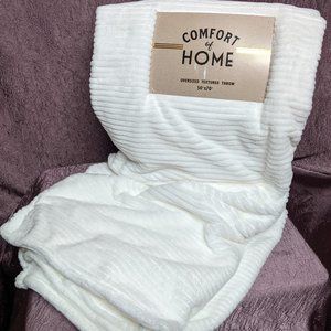 Comfort of Home oversized textured throw-NWT